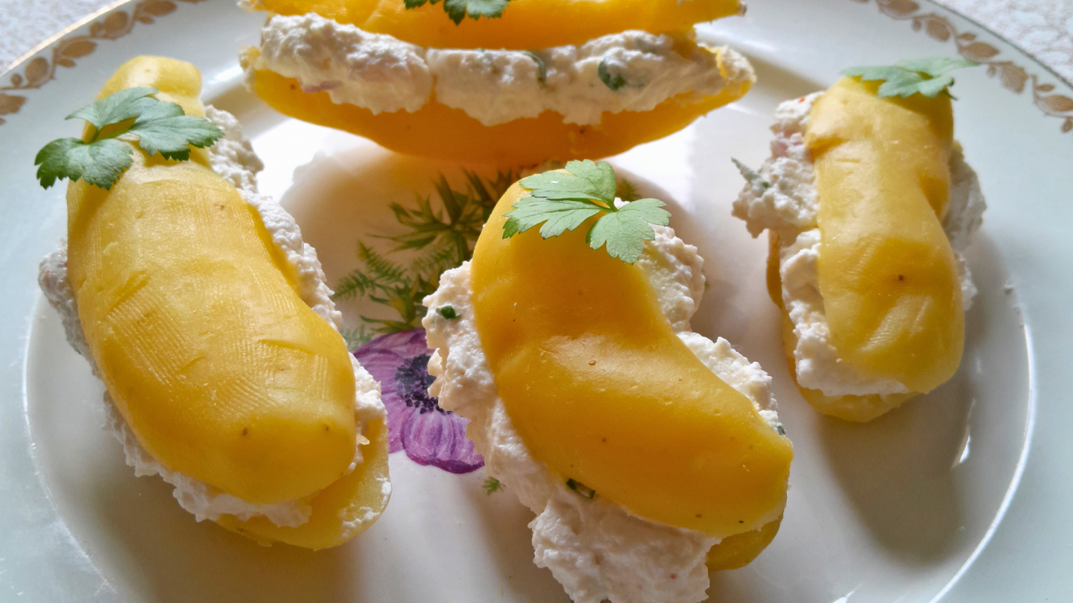 Rattes gourmandes farcies au fromage de chèvre frais et piment d'Espelette
